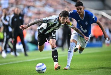Newcastle United vs Everton (22:00 – 25/05)