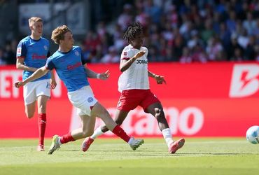 Holstein Kiel vs SC Freiburg (20:30 – 10/05)