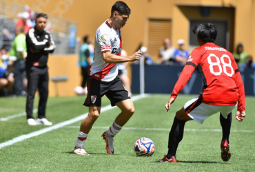River Plate vs Urawa Red (02:00 – 18/06)