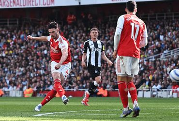 Arsenal vs Newcastle United (22:30 – 18/05)