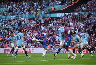 Crystal Palace vs Manchester City (22:30 – 17/05)