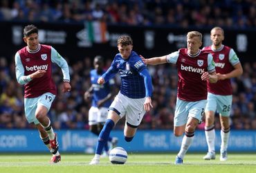 Ipswich Town vs West Ham (22:00 – 25/05)