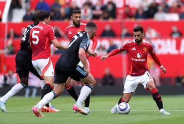 Manchester United vs Aston Villa (22:00 – 25/05)