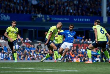 Everton vs Southampton (18:00 – 18/05)